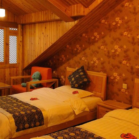 Mount Emei Teddy Bear Hotel Лэшань Экстерьер фото